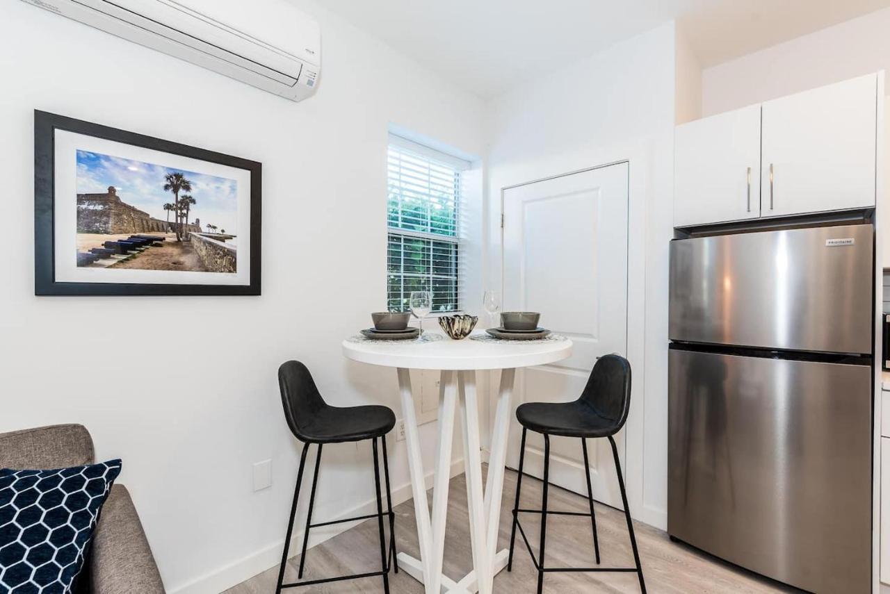 The Studio At Old Mission Walking Distance To Downtown And Onsite Parking 圣奥古斯丁 外观 照片